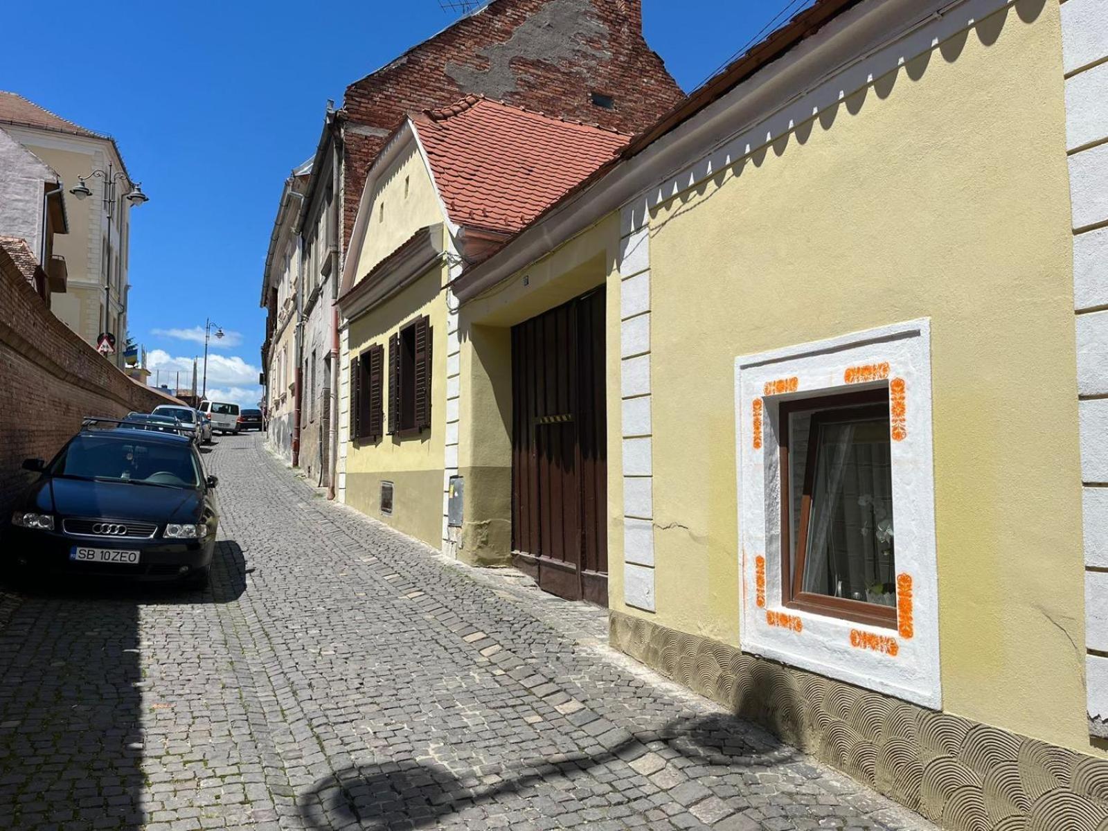 Brick Wall Apartamento Sibiu Exterior foto